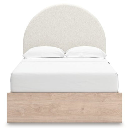 Arloster Upholstered Bed